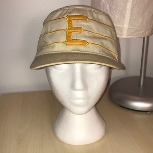 Element Cap Small/Medium pre-owned GC Tan/Yellow